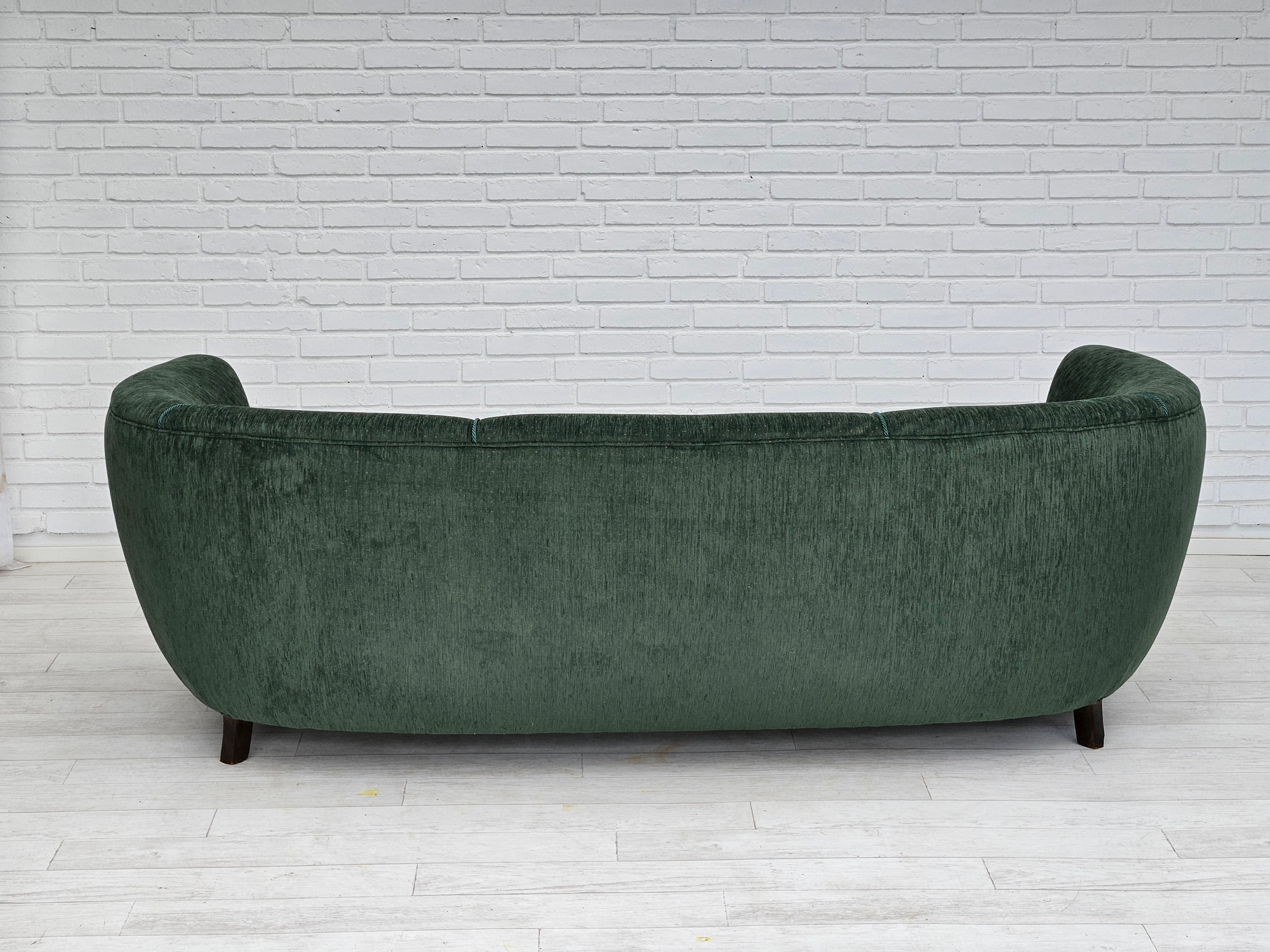 1960erne, Dansk design, renoveret 3 pers. "Banana" sofa, vintage velour.