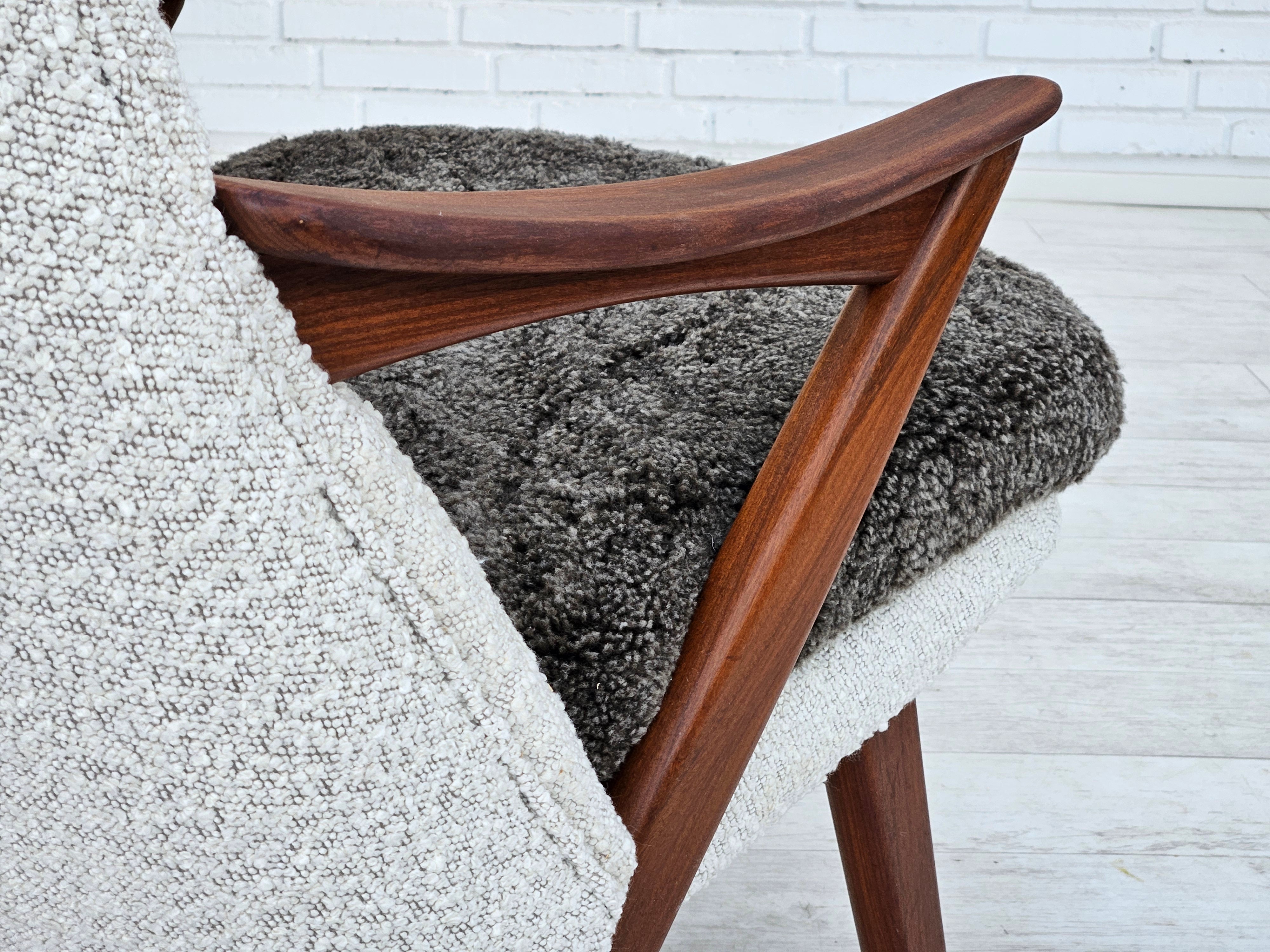 1960erne, skandinavisk design, total renoveret højrygget lænestol, møbelstof, fåreskind, teak.