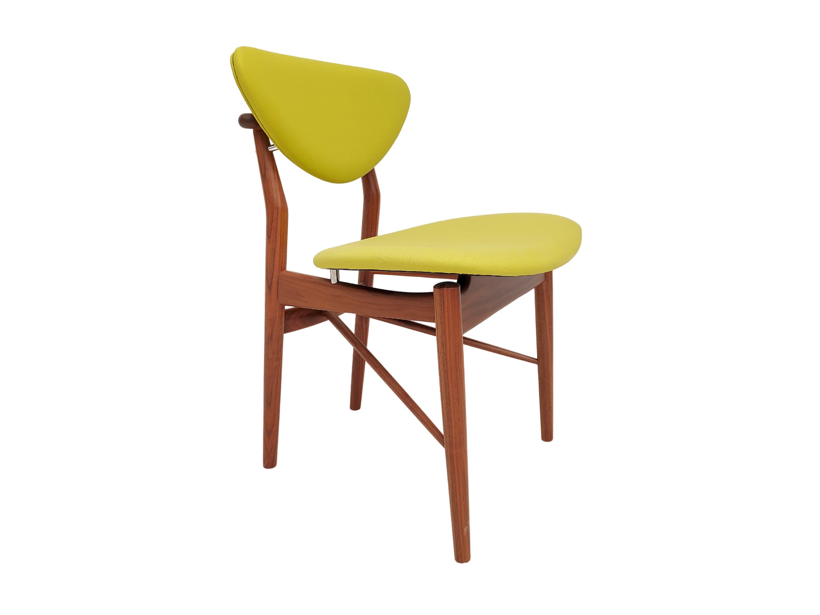 Finn Juhl, stol model 108, valnød træ, møbeluld